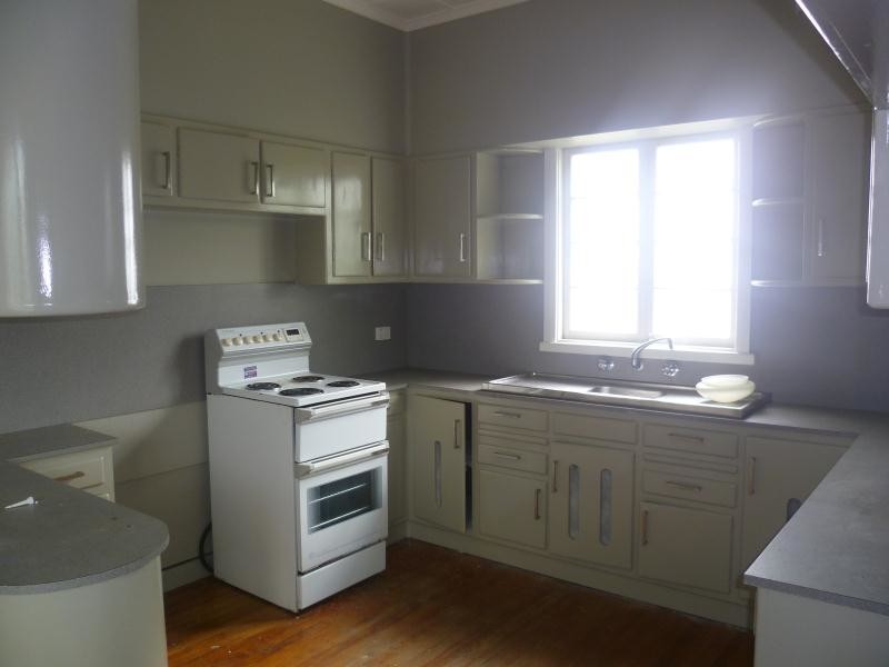 111 Edington Street, Berserker QLD 4701